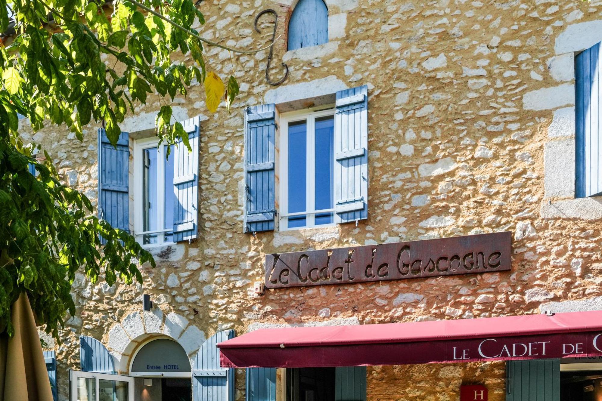Logis Hotel & Restaurant Le Cadet De Gascogne Saint-Justin  Bagian luar foto